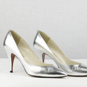 Vintage Alexandra Rae Silver Leather Pumps — Size 8.5 — Classic 80s Glam